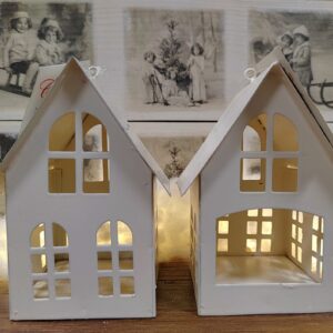 Mécsestartó házikó 11 cm magas, 6 cm széles 25-9-25
