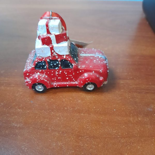 Függő autó dobozokkal